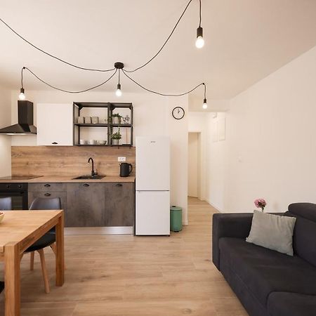 Apartment Ana Zadar Exterior photo